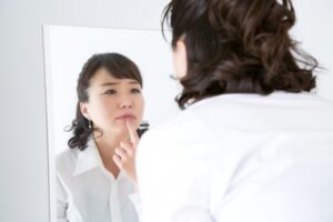 口内炎におすすめの漢方薬！口内炎におすすめの食材はどれ？